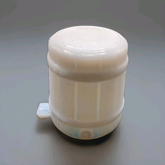 Opal 50's Vintage White Milk Glass Wood Pattern Water Bucket Pail Single Ashtray - Picture 7 of 10
